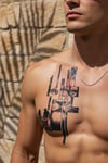 Modern Geometrik Aslan ve Aile Silüeti Detaylı Sanatsal Tattoo - Yarı Kalıcı / 1 Ay Kalıcı