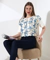 Çiçek Tül Detaylı Nakışlı Bluz T-shirt