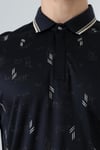 Erkek Yakası Çıt Çıt ve Fermuar Detaylı, Desenli Polo Yaka T-shirt