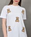 Genç Kadın Ayıcık Süzene Nakışlı T-shirt