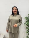 BEYAZ DİKİŞLİ EŞOFMAN TAKIMI