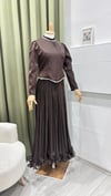 TANE 4871 YAKA VE BELİ TAŞLI ELBİSE