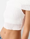 BRSHK ORJ BEYAZ STRAPLEZ CROP BODY ÖRME BLUZ
