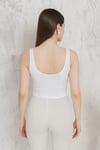 ORJ MARKA BEYAZ DÜĞMELİ KALIN ASKILI CROP BODY ATLET
