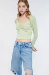 YEŞİL V YAKA BİZGÜLÜ UZUN KOL KISA BODY T-SHIRT