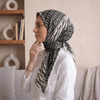 Locella Soft Pamuklu Siyah Beyaz Eşarp LDFC4401