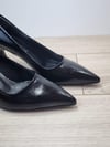 Kısa Topuk Siyah Renk Sivri Burun Stiletto