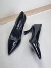 Kısa Topuk Siyah Renk Sivri Burun Stiletto