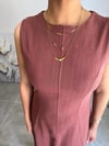 GÜL KURUSU KOLSUZ ELBİSE STOK KODU 3302