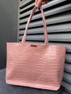 Pink Cobrano