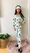 Kedili Düğmeli Pijama Takımı 