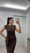 ACI KAHVE BAĞLAMALI ELBİSE 