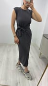 ANTRASİT BAĞLAMALI ELBİSE 