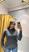 ANTRASİT FİYONK DÜĞMELİ HIRKA 