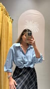 BEBE MAVİSİ OVERSİZE GÖMLEK 