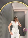 BEYAZ DÜĞMELİ YELEK 