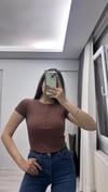DLVN DÜĞMELİ CROP KAHVE 