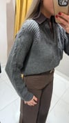 GRİ YAKALI KAZAK