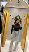 GRİ YIRTIK DETAYLI JEAN