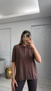 KAHVE DÜĞMELİ TRİKO 