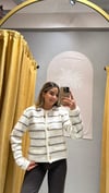MD DÜĞMELİ HIRKA 