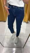 MOM JEAN