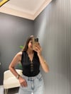 SİYAH DÜĞME DETAYLI BLUZ 