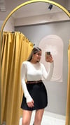SİYAH KEMERLİ PİLELİ ŞORT ETEK 
