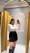 SİYAH KEMERLİ PİLELİ ŞORT ETEK 