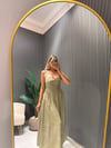 YEŞİL ELBİSE 