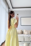 BELDEN BAĞLAMALI POPLİN ELBİSE-SARI