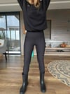 Gümüş Logolu Toparlayıcı Spor Tayt