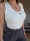 Ön Orta Metal Logolu Askılı Body