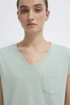 % 100 Pamuk Loose Fit Cep Detaylı V Yaka Kadın T Shirt 1600961-71780 MİNT