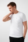 % 100 Pamuklu Slim Fit Bisiklet Yaka Cepli Erkek T Shirt 5902000 BEYAZ