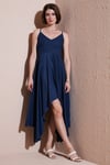 Asimetrik Kesim Regular Fit Midi Boy Askılı V Yaka Kadın Elbise 5866131 İNDİGO