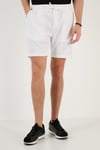 Belden Bağlamalı Cepli Slim Fit Erkek Short CF24S657850 BEYAZ