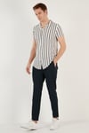Çizgili Pamuk Karışımlı Kısa Kollu Apaş Yaka Regular Fit Erkek Gömlek CF24S117664 BEYAZ