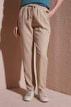 Comfort Fit Yüksek Bel Düz Paça Kadın Pantolon 25Y0477K1 BEJ