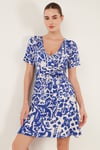 Desenli Kruvaze Yaka Regular Fit Kadın Elbise 5865723 SAKS