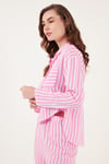 Desenli Rahat Kesim Bol Paça Yazlık Kadın Pijama Takımı 6110014 PEMBE