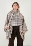 Ekoseli Pamuklu Oversize Fit Fular Yakalı Kadın Panço 6925472 BEJ