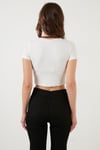 Fitilli Bel Detaylı Kısa Kollu Dar Kesim Crop Kadın Bluz 5864211 EKRU