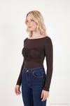 Göğüs Drape Detaylı Kayık Yaka Kadın Bluz 5867117 KAHVE