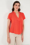 Güpür Detaylı % 100 Pamuk Regular Fit V Yaka Kadın Bluz 611BZ0286 NAR ÇİÇEĞİ