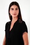 Güpür Detaylı % 100 Pamuk Regular Fit V Yaka Kadın Bluz 611BZ0286 SİYAH