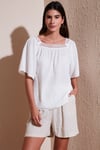 Güpürlü Regular Fit Kare Yaka Kadın Bluz 5865652 EKRU