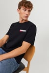 Jack & Jones Essentials Pamuklu Slim Fit Bisiklet Yaka Erkek T Shirt 12233999 SİYAH-KIRMIZI