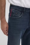 Jake Pamuklu Skinny Fit Normal Bel Dar Paça Jeans Erkek Kot Pantolon 0042290832 KOYU MAVİ