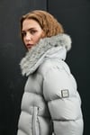 Kapitoneli Relaxed Tüylü Yaka Fit Kadın Mont 122120041 GRİ